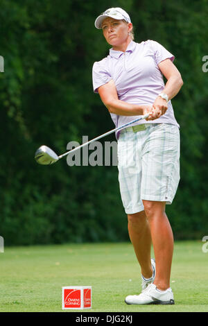 Luglio 04, 2010 - Sylvania, Ohio, Stati Uniti d'America - 4 Luglio 2010: Katherine Hull, di Sunrise Beach, Australia, durante il round finale del gioco del Jamie Farr Owens Corning Classic presentato da Kroger a Highland Meadows Golf Club in Sylvania, Ohio. .Credito: Scott W. Grau / Southcreek globale di credito (Immagine: © Southcreek globale/ZUMApress.com) Foto Stock