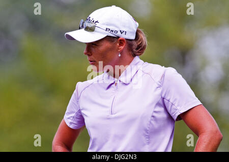 Luglio 04, 2010 - Sylvania, Ohio, Stati Uniti d'America - 4 Luglio 2010: Katherine Hull, di Sunrise Beach, Australia, durante il round finale del gioco del Jamie Farr Owens Corning Classic presentato da Kroger a Highland Meadows Golf Club in Sylvania, Ohio. .Credito: Scott W. Grau / Southcreek globale di credito (Immagine: © Southcreek globale/ZUMApress.com) Foto Stock