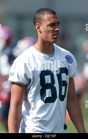 Agosto 06, 2010 - Pittsford, New York, Stati Uniti d'America - 6 Agosto 2010: Buffalo Bills rookie wide receiver DAVID NELSON (#86) durante il training camp a Saint John Fisher College in Pittsford, New York..Credito -Mark Konezny / Southcreek globale di credito (Immagine: © Southcreek globale/ZUMApress.com) Foto Stock