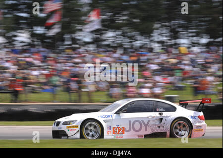 Agosto 07, 2010 - Lexington, Ohio, Stati Uniti d'America - 7 Agosto, 2010; Bill Auberlen e Tommy Milner della BMW Rahal Letterman Racing Team BMW M3 GT gare durante l'American LeMans Series Mid-Ohio Sports Car Challenge a Mid-Ohio Sports Car Course in Lexington, Ohio. Auberlen e Milner è andato a finire terzo nella categoria GT..Credito: Sarà Schneekloth / Southcre Foto Stock