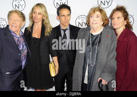 Jerry Stiller Christine Taylor Ben Stiller Anne Meara e Amy Stiller 2012 Made In NY Awards a Gracie Mansion New York City Foto Stock