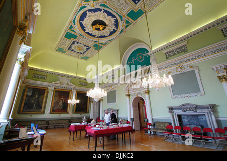 La sala da ballo (originariamente chiamato Grand camera) in Doncaster Mansion House, Doncaster, sud Yorkshre, England, Regno Unito Foto Stock
