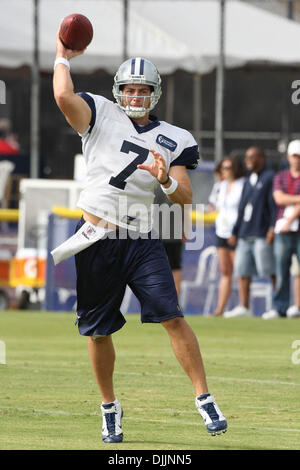 15 agosto 2010 - Oxnard in California, Stati Uniti d'America - 15 August 2010: Dallas Cowboys QB (#7) STEPHEN MCGEE in azione durante il secondo giorno del 2010 Dallas Cowboys Training Camp in Oxnard in California. Credito: Brandon Parry / Southcreek globale di credito (Immagine: © Southcreek globale/ZUMApress.com) Foto Stock