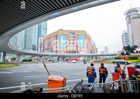 Super Brand Mall nel Distretto di Pudong, Shanghai, Cina Foto Stock