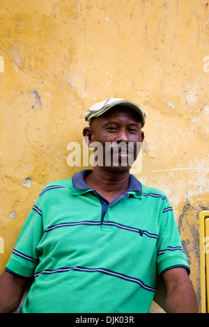 Venditore ambulante a Cartagena, Colombia Foto Stock