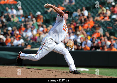 Agosto 22, 2010 - Baltimore, Maryland, Stati Uniti d'America - Baltimore Orioles a partire lanciatore Kevin Millwood (34) fa un passo durante il sesto inning di domenica pomeriggio partita contro i Rangers di Texas a Camden Yards a Baltimora, MD. I Rangers sconfitti gli Orioles 6-4...credito obbligatorio: Russell Tracy / Southcreek globale di credito (Immagine: © Russell Tracy/Southcreek Global/ Foto Stock