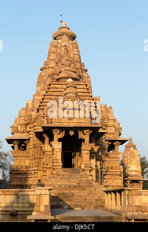 Facciata Lakshman tempio di Khajuraho, uno dei più antichi templi del complesso Foto Stock