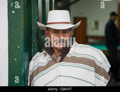 Uomo in abito tradizionale, il Salento, Colombia Foto Stock