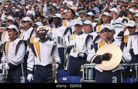 Sett. 11, 2010 - Annapolis, Maryland, Stati Uniti d'America - Georgia Southern band nel primo trimestre a Navy-Marine Corps Memorial Stadium di Annapolis nel Maryland. La marina ha sconfitto la Georgia Southern 13-7 (credito Immagine: © Saquan Stimpson/Southcreek globale/ZUMApress.com) Foto Stock