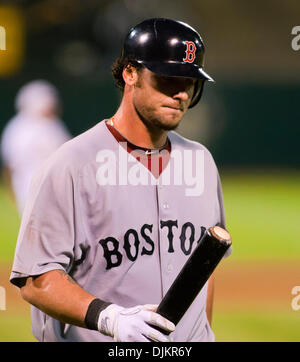 Sett. 11, 2010 - Oakland, in California, Stati Uniti d'America - Boston Red Sox catcher Jarrod Saltalamacchia (39) in azione durante le A vs Redsox gioco al Oakland-Alameda County Coliseum a Oakland, in California. A sconfitto il Redsox 4-3. (Credito Immagine: © Damon Tarver/Southcreek globale/ZUMApress.com) Foto Stock