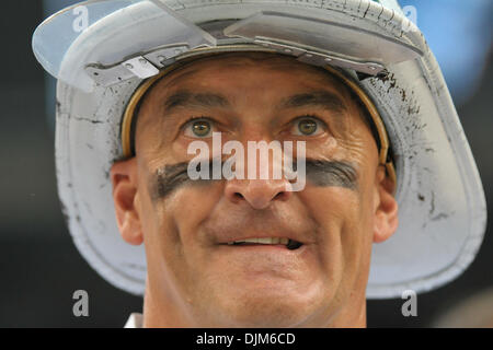 Sett. 19, 2010 - East Rutherford, New Jersey, Stati Uniti d'America - Vigili del fuoco ed al nuovo Meadowlands Stadium di East Rutherford in New Jersey. Il New England Patriots cadono a New York getti 28-14 (credito Immagine: © Brooks Van Arx Southcreek/Global/ZUMApress.com) Foto Stock