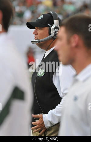 Sett. 19, 2010 - East Rutherford, New Jersey, Stati Uniti d'America - New York head coach Rex Ryan al nuovo Meadowlands Stadium di East Rutherford in New Jersey. Il New England Patriots cadono a New York getti 28-14 (credito Immagine: © Brooks Van Arx Southcreek/Global/ZUMApress.com) Foto Stock