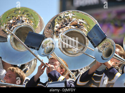 Sett. 25, 2010 - West Lafayette, Indiana, Stati Uniti d'America - Toledo Bandmen durante il gioco tra Purdue e Toledo ha vinto da Toledo 31-20 in Ross-Ade Stadium, West Lafayette. (Credito Immagine: © Sandra Duchi/Southcreek globale/ZUMApress.com) Foto Stock