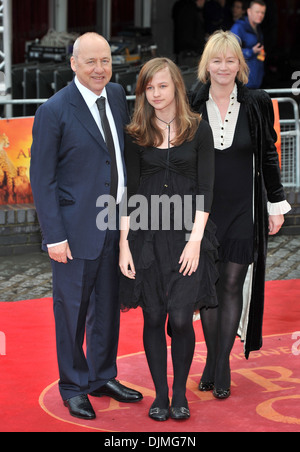 Mark Knopfler e gli ospiti gatti africani UK film Premiere detenute a BFI Southbank - Arrivi Londra Inghilterra - 25.04.12 Foto Stock