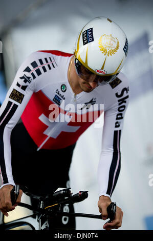 Sett. 30, 2010 - Geelong, Victoria, Australia - Fabian CANCELLARA (SUI) concorrenti a 2010 strada UCI Campionati del Mondo Crono evento in Geelong, Victoria, Australia. (Credito Immagine: © Sydney bassa/Southcreek globale/ZUMApress.com) Foto Stock