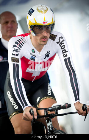 Sett. 30, 2010 - Geelong, Victoria, Australia - Fabian CANCELLARA (SUI) concorrenti a 2010 strada UCI Campionati del Mondo Crono evento in Geelong, Victoria, Australia. (Credito Immagine: © Sydney bassa/Southcreek globale/ZUMApress.com) Foto Stock