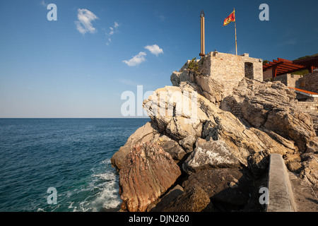 Castello, costiere fortezza veneziana a Petrovac town, Montenegro Foto Stock