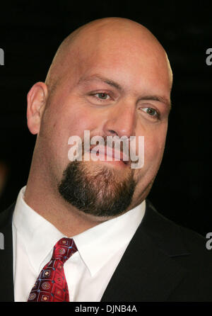 Mar 26, 2008 - New York, NY, STATI UNITI D'AMERICA - il grande spettacolo presso la conferenza stampa per la prossima WrestleMania XXIV detenute all'Hard Rock Cafe. (Credito Immagine: © Nancy Kaszerman/ZUMA Press) Foto Stock