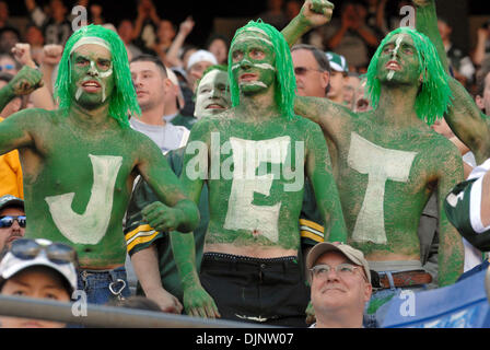 Oct 12, 2008 - New York New York, Stati Uniti d'America - ventilatori a NY getti vs il Cincinatti Bengals a Stadio Giant.i getti vinto 26-14. (Credito Immagine: © Jeffrey Geller/ZUMA Press) Foto Stock