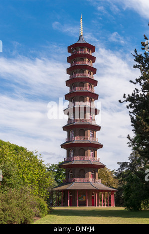 Torre pagoda in Kew Royal Botanic Gardens, Londra, Inghilterra. Foto Stock