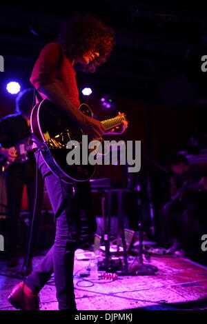 Templi in concerto a DC9/DCnine in Washington, DC 27 novembre 2013. Foto Stock