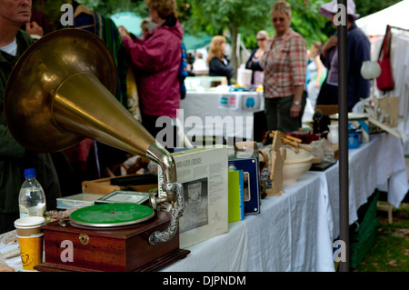 Vecchio grammofono Barnes Fair Foto Stock