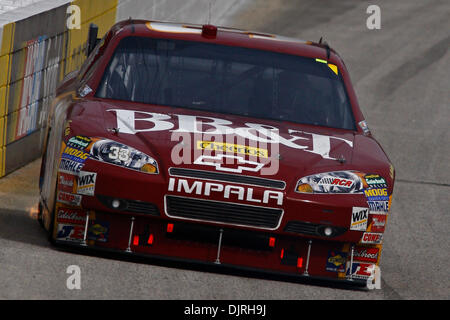 Mar 07, 2010 - Atlanta, Georgia, Stati Uniti - 07 Marzo 2010: BB&T conducente Clint Bowyer #33 durante la Kobalt Tools 500 ad Atlanta Motor Speedway di Atlanta, Georgia. (Credito Immagine: © Jason Clark/Southcreek globale/ZUMApress.com) Foto Stock