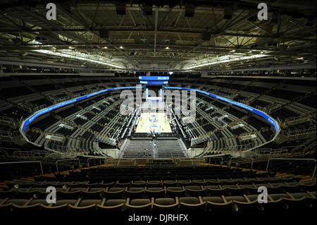 Mar 18, 2010 - San Jose, California, Stati Uniti - 18 Marzo 2010: squadre di warm up in HP Pavilion a San Jose, California. (Credito Immagine: © Matt Cohen/Southcreek globale/ZUMApress.com) Foto Stock