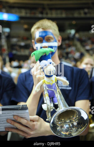 Mar 18, 2010 - San Jose, California, Stati Uniti - 18 Marzo 2010: Butler band esegue durante il round di apertura giocare nella regione ovest tra il Butler Bulldogs e l'Università di Texas-El Paso minatori a HP Pavilion a San Jose, California. (Credito Immagine: © Matt Cohen/Southcreek globale/ZUMApress.com) Foto Stock