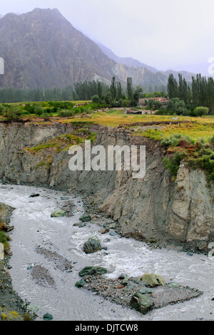 Oytagh valley, Kizilsu Prefettura, Xinjiang Uyghur Regione autonoma, Cina Foto Stock