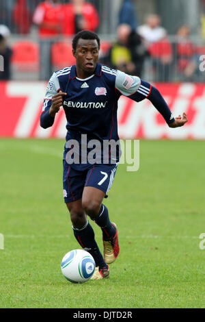 La Nuova Inghilterra rivoluzione defender Kenny Mansally (7) in azione di gioco presso BMO Field a Toronto, Ontario. Il Toronto FC ha vinto 1-0. (Credito Immagine: © Anson appeso/Southcreek globale/ZUMApress.com) Foto Stock