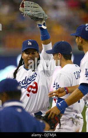 1 GIU 2010: Los Angeles Dodgers sinistra fielder Manny Ramirez reagisce dopo aver effettuato una cattura grande nel quarto inning. Durante una partita tra Western Division rivali, Arizona Diamondbacks e Los Angeles Dodgers, presso il Dodger Stadium. (Credito Immagine: © Tony Leon/Southcreek globale/ZUMApress.com) Foto Stock