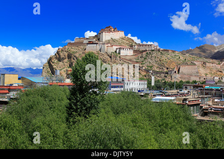 Gyantse Dzong, Gyantse County, Prefettura di Shigatse, nel Tibet, Cina Foto Stock