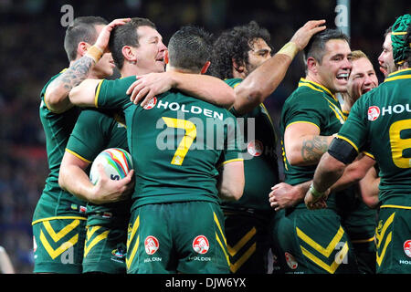 Manchester, Regno Unito. 30 Novembre, 2013. I giocatori australiana festeggia dopo aver vinto la Coppa del Mondo di Rugby finale tra la Nuova Zelanda e l'Australia a Old Trafford Manchester. Credito: Azione Sport Plus/Alamy Live News Foto Stock