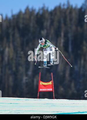 Beaver Creek, Colorado, Stati Uniti d'America. 29 Nov, 2013. Coppa del Mondo FIS in discesa per signore Beaver Creek. Michaela Wenig (GER) Credito: Azione Sport Plus/Alamy Live News Foto Stock