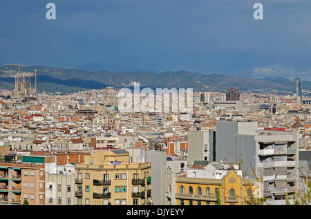 Vista di Barcellona dal Museu Nacional d'Art de Catalunya Foto Stock