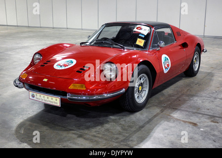 1973 Ferrari Dino 246 GTS sul display a Macau Grand Prix sessantesimo anniversario Foto Stock