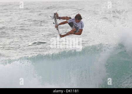 Jan 12, 2011 - Sydney, Australia - KIRON JABOUR presso il Billabong ASP World Junior Championships a Sydney Nord della spiaggia di Narrabeen in Australia. (Credito Immagine: © Kirstin Scholtz/ASP-Coperto Immagini/ZUMAPRESS.com) Foto Stock