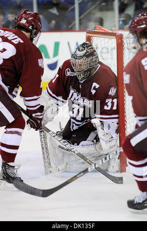 14 gennaio 2011 - Boston, Massachusetts, STATI UNITI - Il Hobey Baker Award Nominees (credito Immagine: © Jim Melito/Southcreek globale/ZUMAPRESS.com) Foto Stock