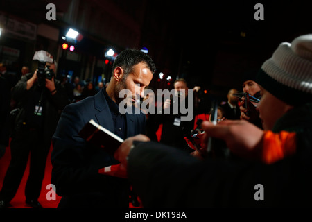 Ryan vedi figg. *** assiste la prima mondiale di "classe di 92' a l'Odeon West End il 1 dicembre 2013 a Londra, Inghilterra. (Foto Foto Stock