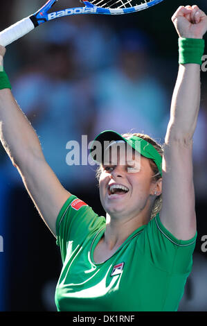 Gen 27, 2011 - Melbourne, Victoria, Australia - Kim Clijsters (BEL) celebra il suo vincente semifinale partita contro Vera ZVONAREVA (RUS) il giorno undici degli Australian Open 2011 a Melbourne Park, Australia. (Credito Immagine: © Sydney bassa/Southcreek globale/ZUMAPRESS.com) Foto Stock