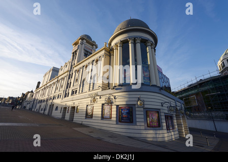 Il Teatro Alhambra in Bradford City Centre Regno Unito Foto Stock