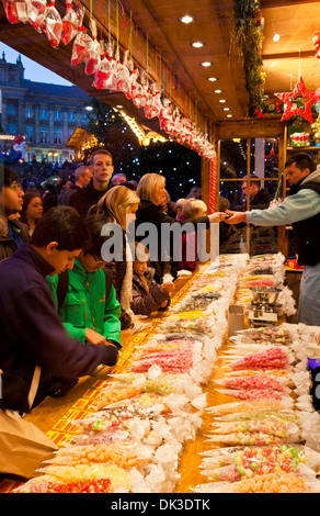 Birmingham mercatino di natale noto anche come Birmingham Frankfurt Christmas market Birmingham West Midlands England Regno Unito GB EU Europe Foto Stock