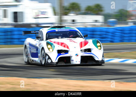 Mar 16, 2011 - Sebring, Florida, Stati Uniti - #050 Panoz Racing Panoz Abruzzi durante il test per la 12 Ore di Sebring (credito Immagine: © Rainier Ehrhardt/ZUMApress.com) Foto Stock