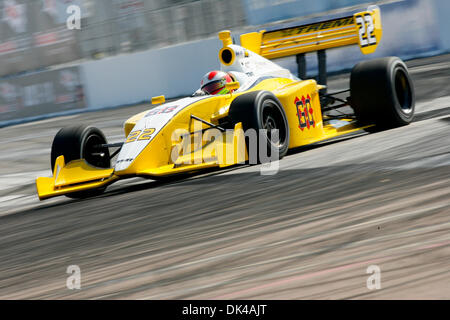 27 mar 2011 - San Pietroburgo, Florida, Stati Uniti - Firestone Indy Lights diver (22) dal Team TMR Honda durante il Gran Premio di San Pietroburgo. (Credito Immagine: © Luca Johnson/Southcreek globale/ZUMApress.com) Foto Stock