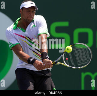 Mar 29, 2011 - International Tennis - 2011 ATP World Tour - Masters 1000 - Sony Ericsson Open - Mer 29 Mar 2011 - Crandon Park Tennis Center - Key Biscayne - Miami - Florida - USA.Al 2011 Sony Ericsson Open di Miami, Jo-Wilfred Tsonga (FRA) è stato sconvolto Alexander Dolgopolov (UKR) 76, 46, 57..Â© Andrea, Patrono/Bigshots Fotografia (immagine di credito: © Andrew patrono/ZUMAPRESS.com) Foto Stock