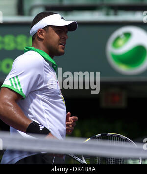 Mar 29, 2011 - International Tennis - 2011 ATP World Tour - Masters 1000 - Sony Ericsson Open - Mer 29 Mar 2011 - Crandon Park Tennis Center - Key Biscayne - Miami - Florida - USA.Al 2011 Sony Ericsson Open di Miami, Jo-Wilfred Tsonga (FRA) è stato sconvolto Alexander Dolgopolov (UKR) 76, 46, 57..Â© Andrea, Patrono/Bigshots Fotografia (immagine di credito: © Andrew patrono/ZUMAPRESS.com) Foto Stock