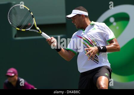 Mar 29, 2011 - International Tennis - 2011 ATP World Tour - Masters 1000 - Sony Ericsson Open - Mer 29 Mar 2011 - Crandon Park Tennis Center - Key Biscayne - Miami - Florida - USA.Al 2011 Sony Ericsson Open di Miami, Jo-Wilfred Tsonga (FRA) è stato sconvolto Alexander Dolgopolov (UKR) 76, 46, 57..Â© Andrea, Patrono/Bigshots Fotografia (immagine di credito: © Andrew patrono/ZUMAPRESS.com) Foto Stock