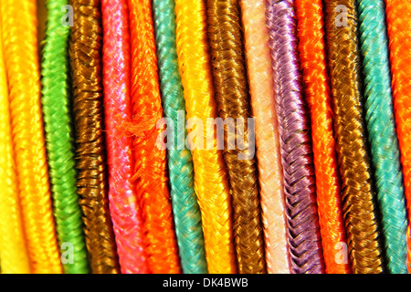 Corde colorate in linea Foto Stock