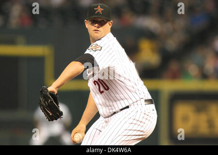 Apr. 14, 2011 - Houston, Texas, Stati Uniti - Houston Astros brocca Bud Norris (20) muovendo in quinta inning. Houston Astros battere il San Diego Padres 1-0 al Minute Maid Park a Houston, TX. (Credito Immagine: © Luis Leyva/Southcreek globale/ZUMAPRESS.com) Foto Stock